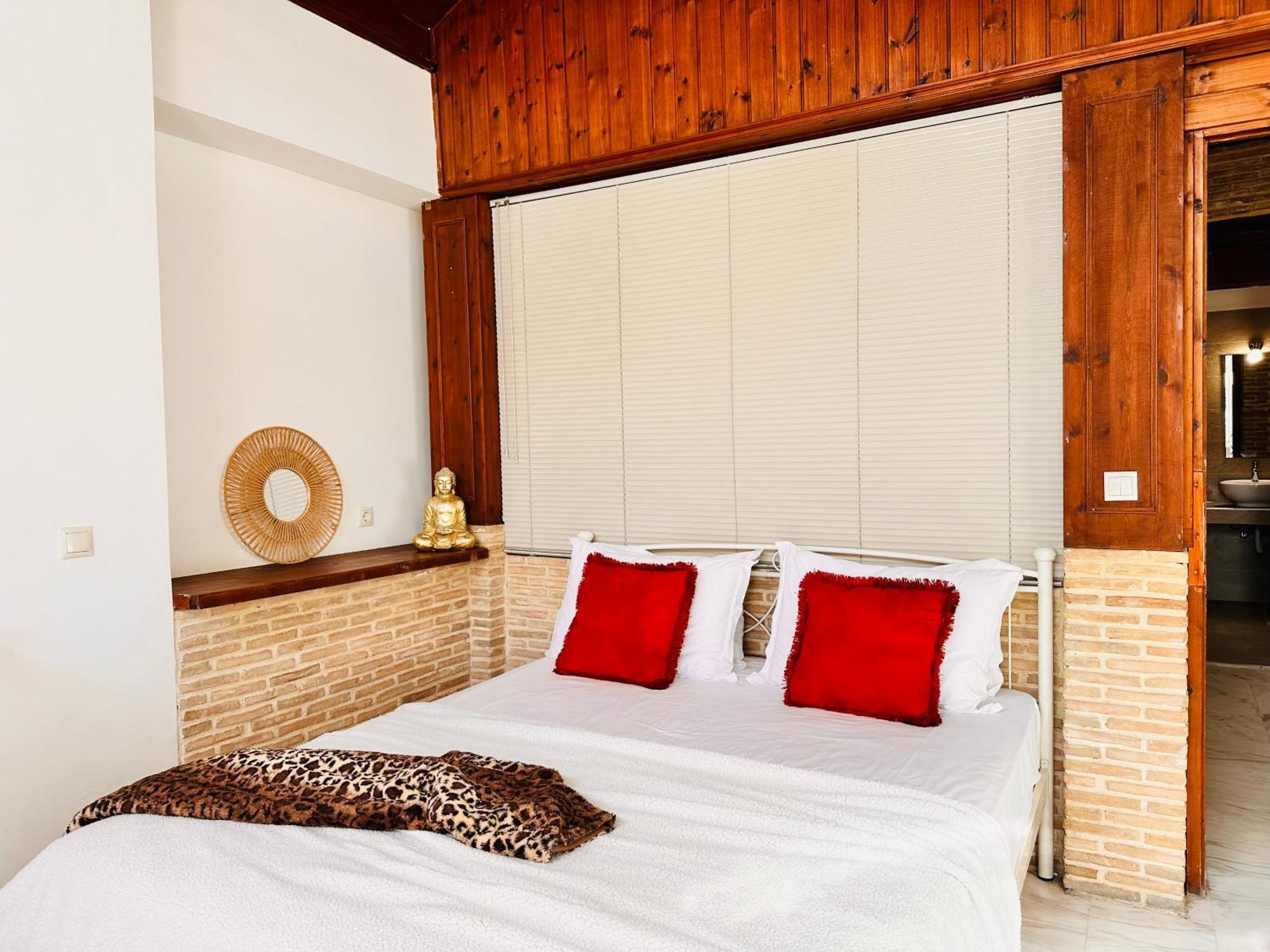 Dolce Vita Apartments - Spacious Renovated Apartments With Unique Decor Perfect For 4 In Laganas Ideal For Fun And Relaxation By Villa Mana Gers Extérieur photo